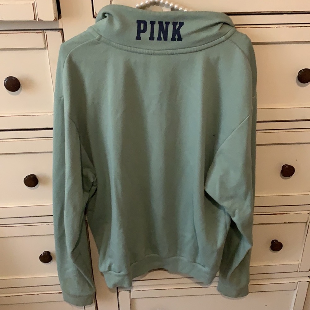 Victoria Secret PINK pullover - Picture 3 of 3